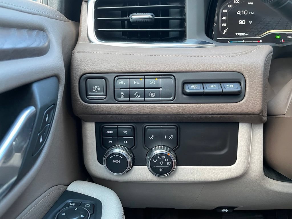 Used 2023 GMC Yukon Denali AWD/4WD image 13