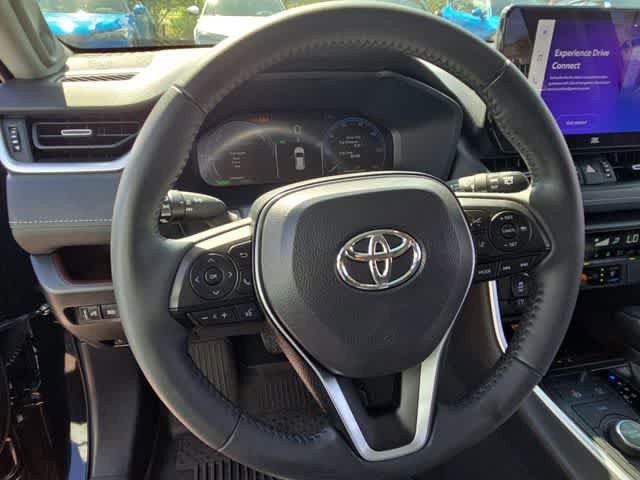 Used 2025 Toyota RAV4 Limited w/ Advanced Technology Package image 23