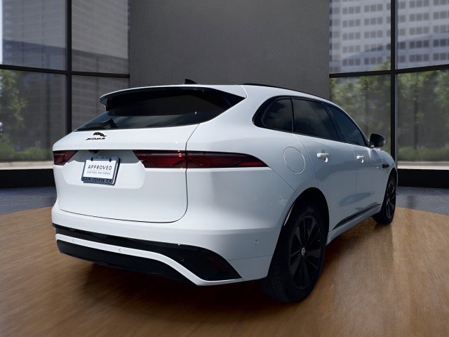 Used 2025 Jaguar F-PACE R-Dynamic S image 8
