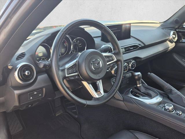Used 2025 MAZDA MX-5 Miata RF Grand Touring RWD image 8