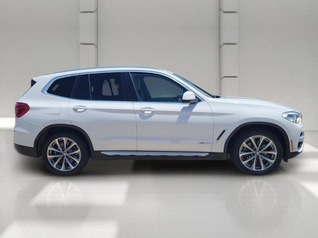 Used 2018 BMW X3 xDrive30i AWD/4WD image 4