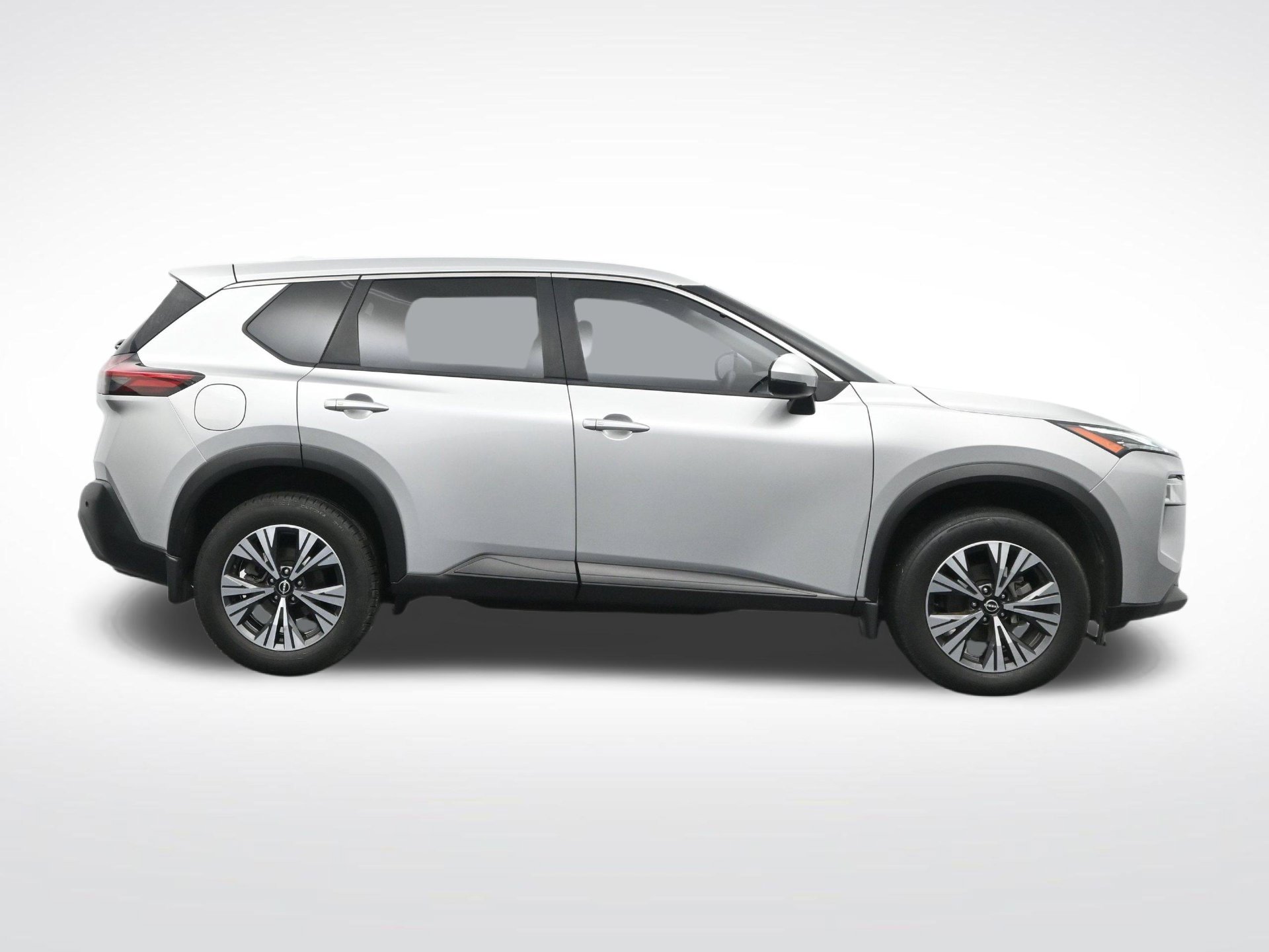 Used 2023 Nissan Rogue SV FWD image 4