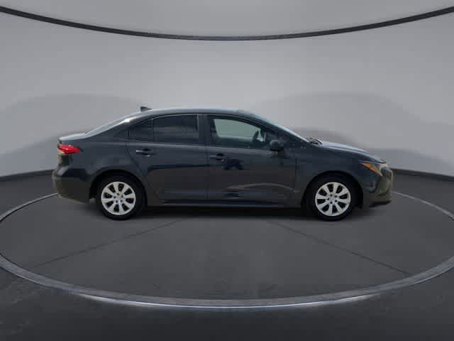 Used 2025 Toyota Corolla LE FWD image 9