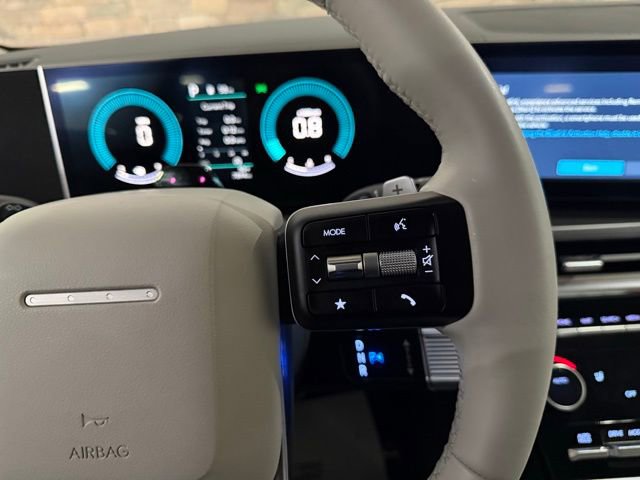 Used 2025 Hyundai Santa Fe SEL image 15