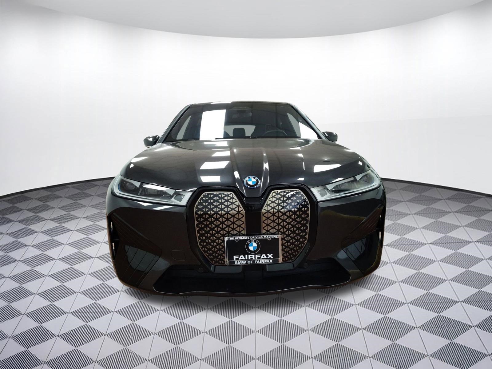 Certified 2023 BMW iX M60 w/ Executive Package image 5