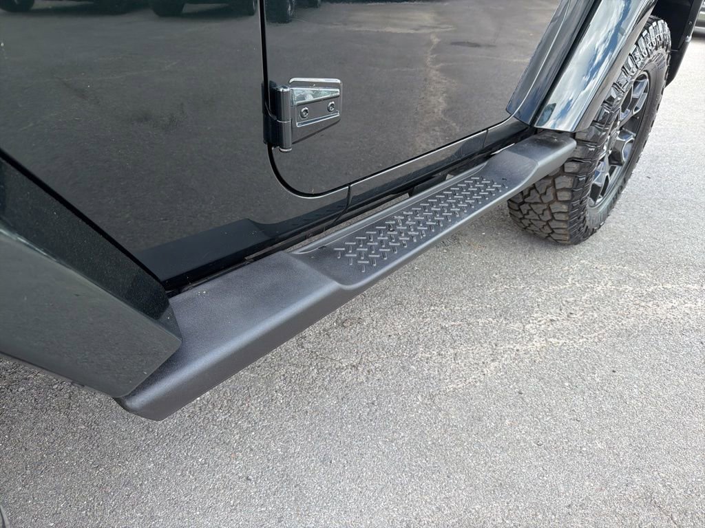 Used 2012 Jeep Wrangler Sahara w/ Connectivity Group image 17