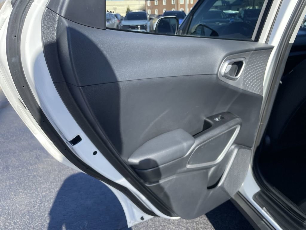 Certified 2023 Kia Soul LX w/ Option Group 015 FWD image 20