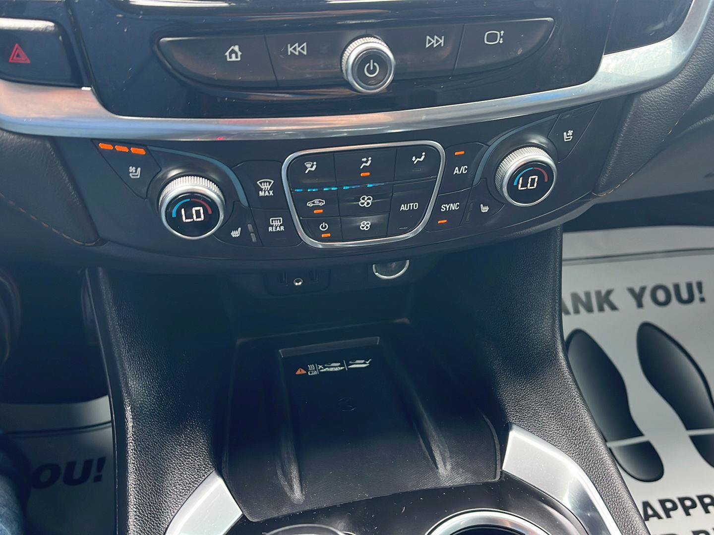 Used 2019 Chevrolet Traverse Premier AWD/4WD image 17