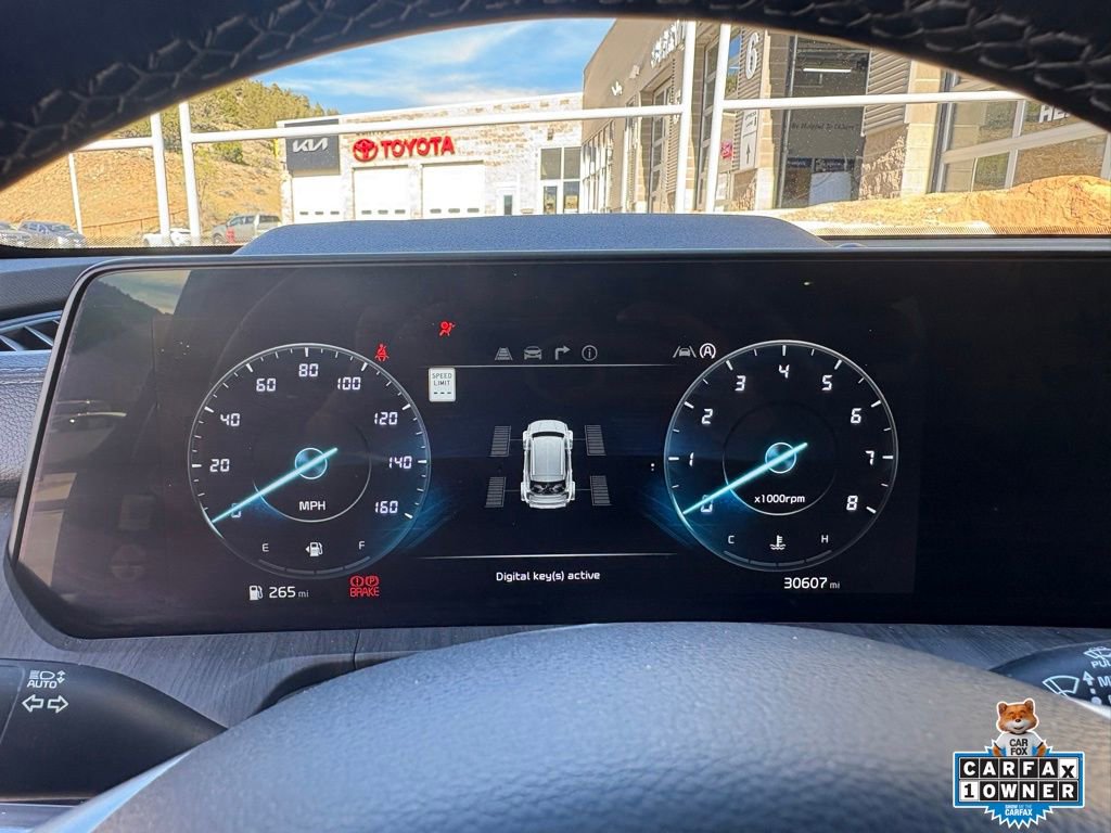 Used 2025 Kia Telluride SX Prestige image 17