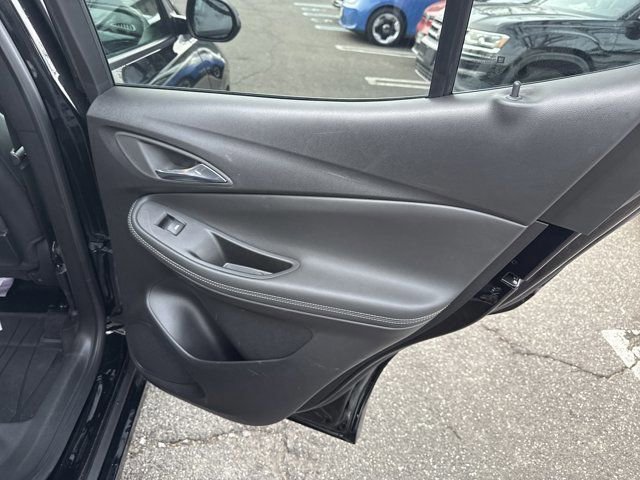 Used 2023 Buick Encore GX Select w/ Sport Touring Package image 30