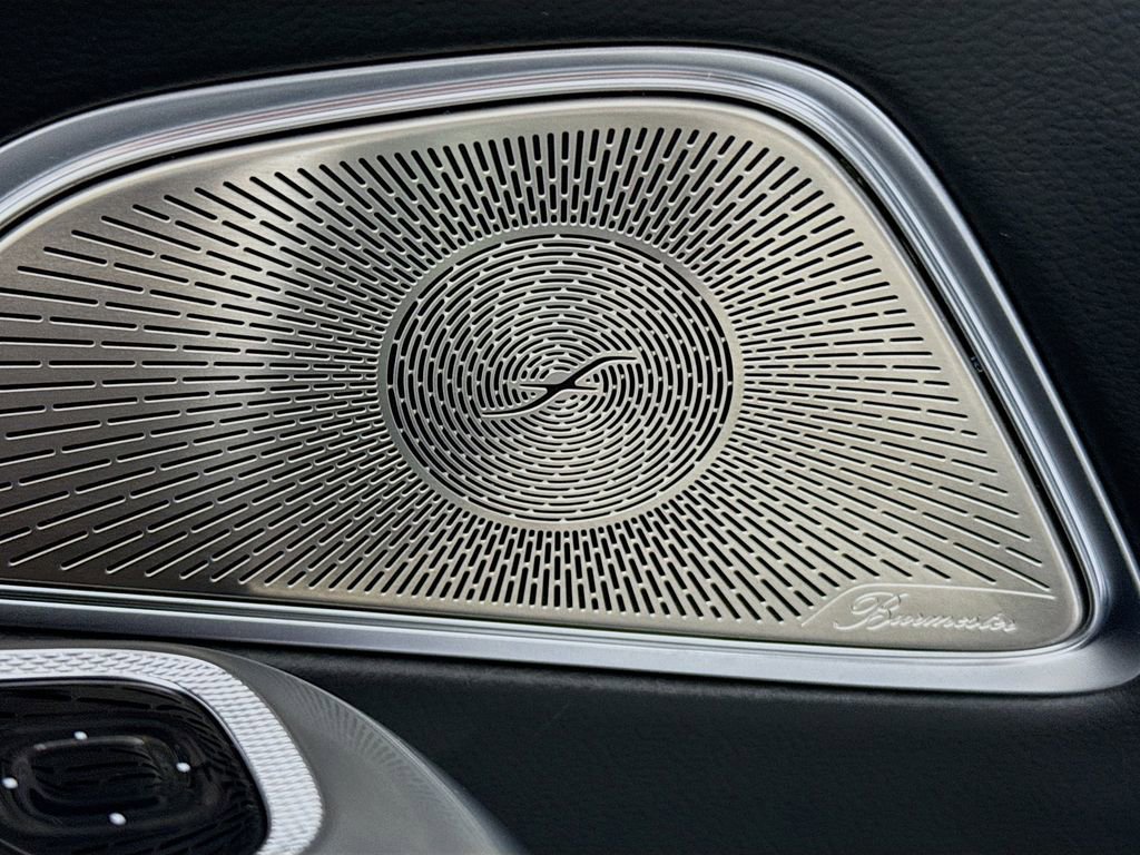 Used 2024 Mercedes-Benz E 350 4MATIC Sedan w/ MBUS Superscreen Package image 19