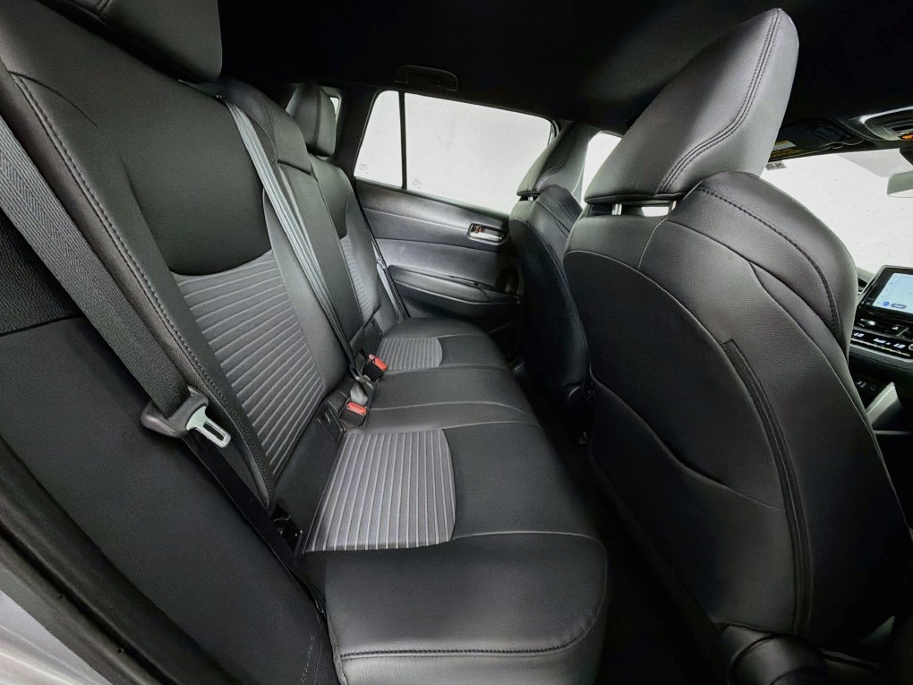 Used 2025 Toyota Corolla Cross AWD Hybrid image 30