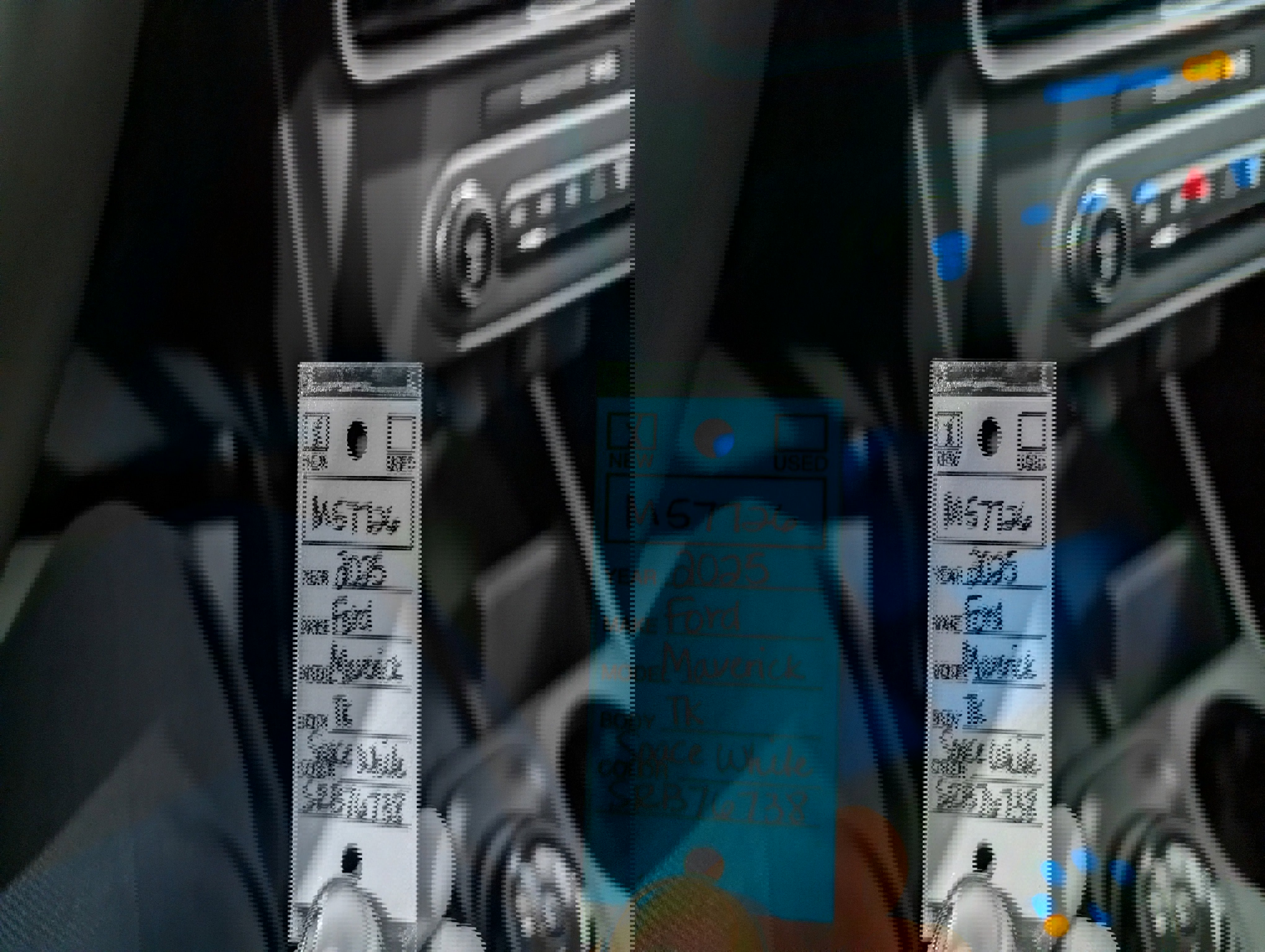 New 2025 Ford Maverick XLT w/ XLT Luxury Package image 25