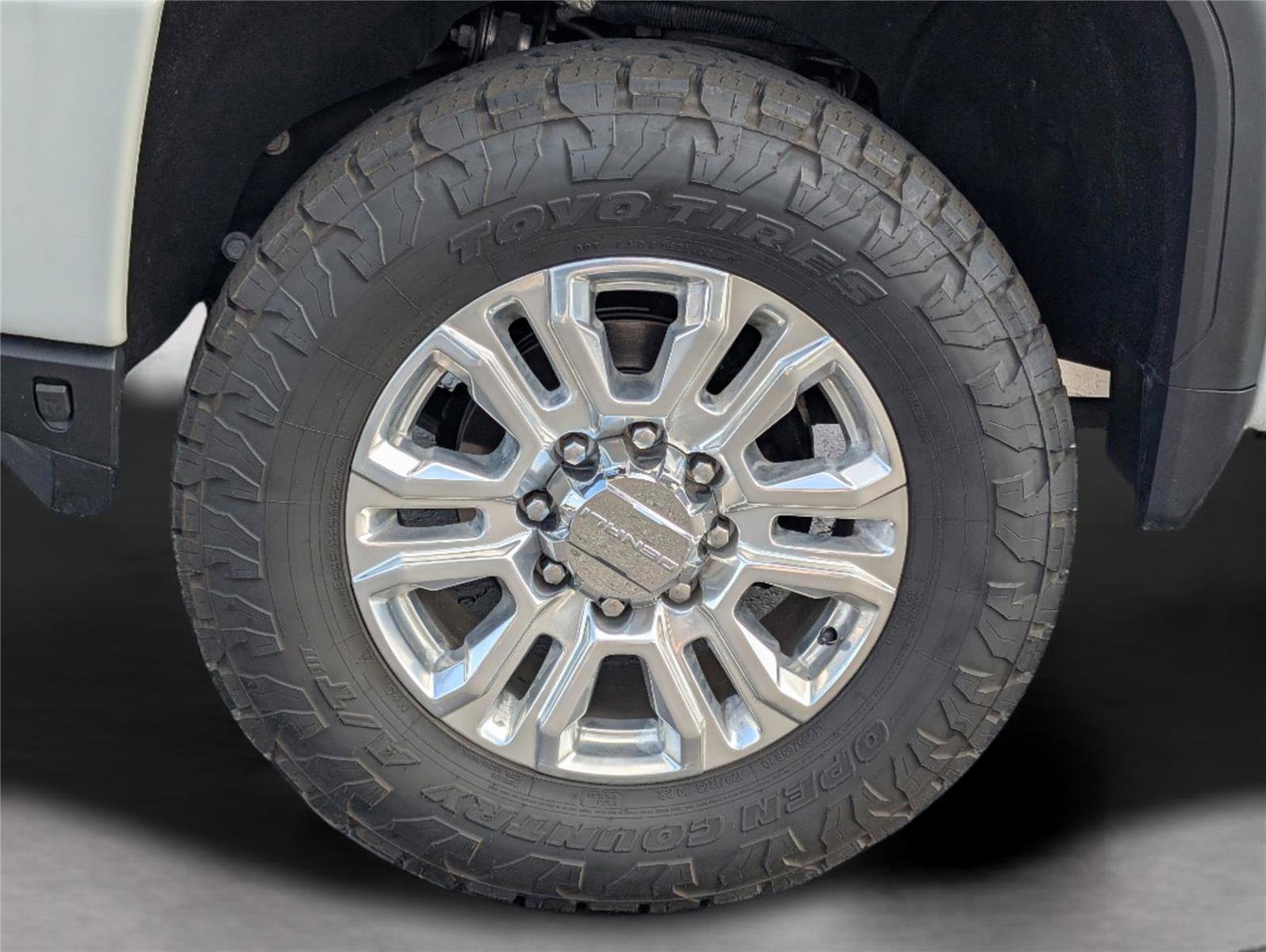 Used 2022 GMC Sierra 2500 Denali w/ Denali Ultimate Package image 39