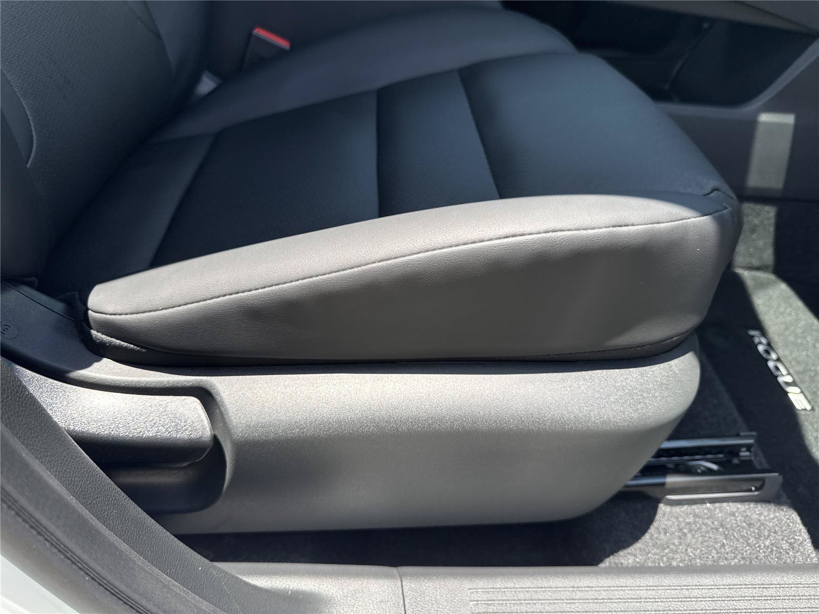 New 2026 Nissan Rogue Dark Armor FWD image 37