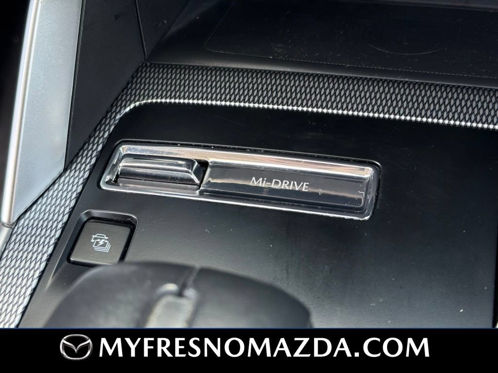 Certified 2024 MAZDA CX-90 Plug-In Hybrid w/ Premium Pkg AWD/4WD image 25