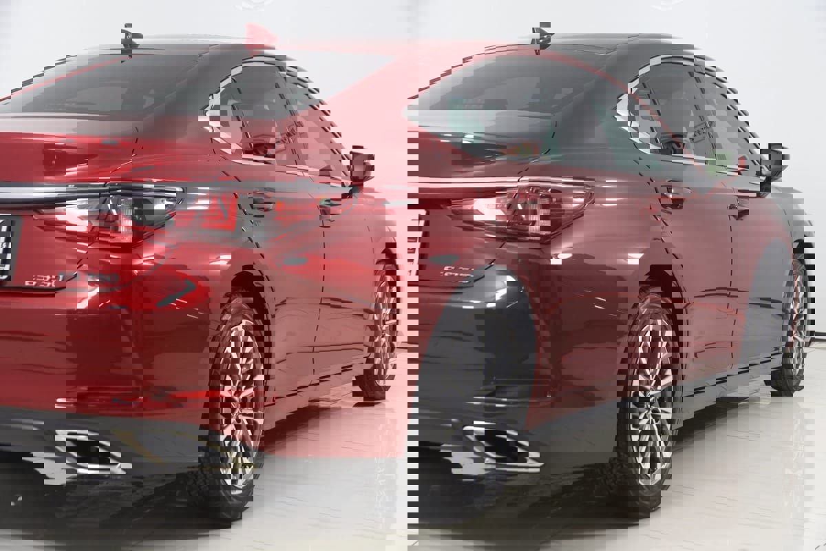 Used 2024 Lexus ES 350 image 45