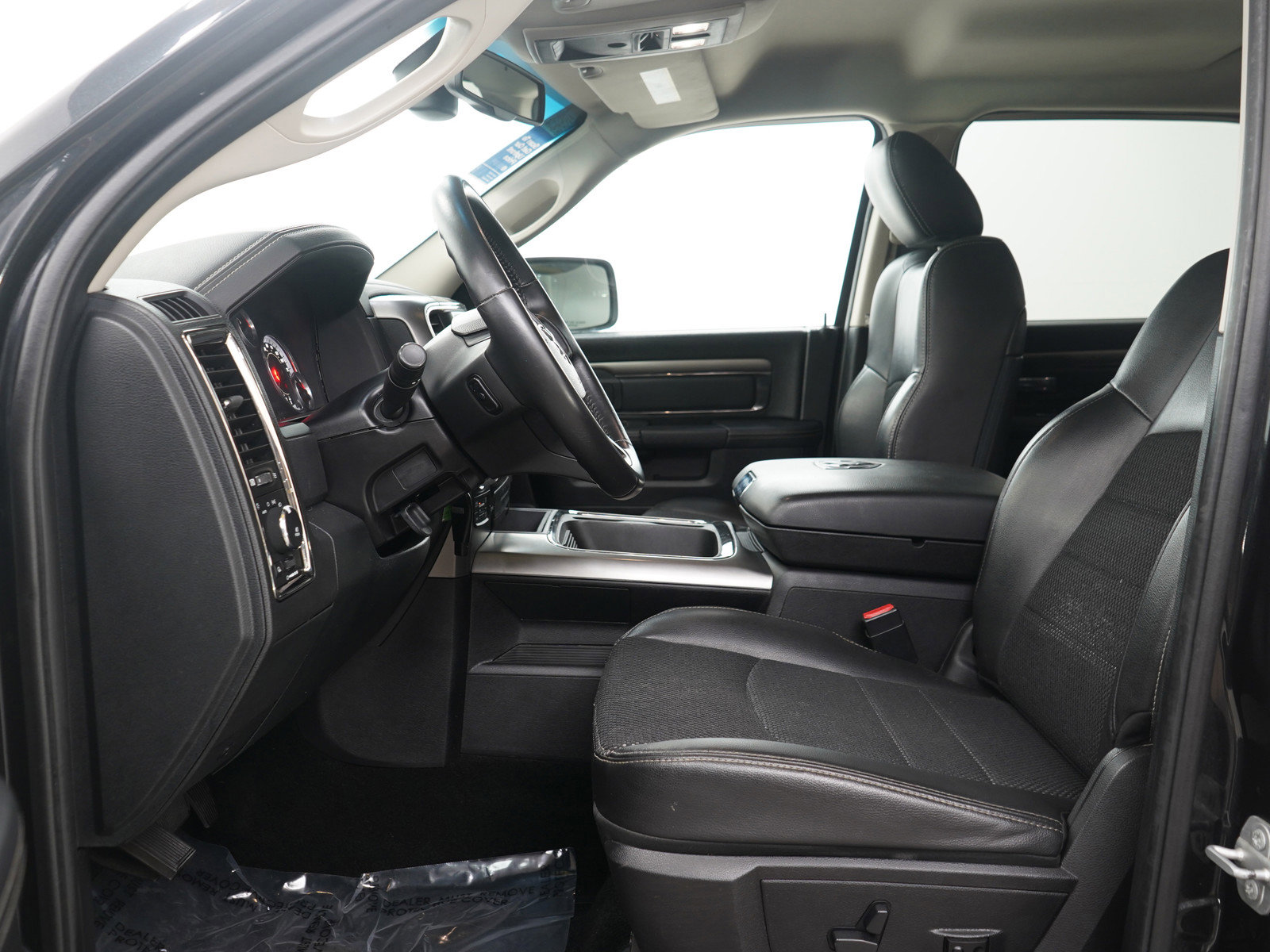 Used 2016 RAM 1500 Sport image 17