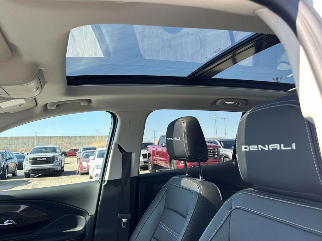 Certified 2024 GMC Terrain Denali w/ Denali Premium Package image 23