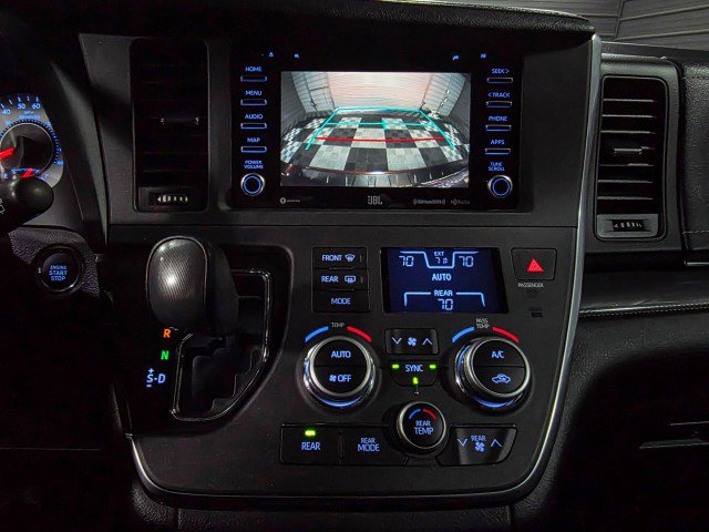 Used 2019 Toyota Sienna SE Premium AWD/4WD image 34