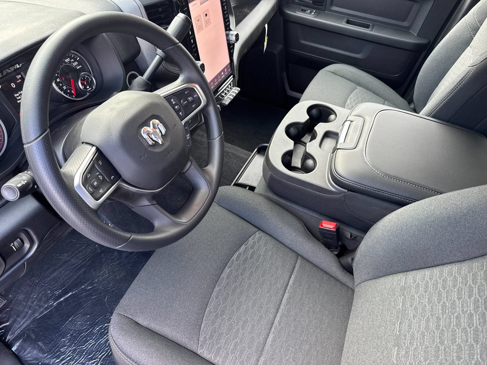 New 2026 RAM 2500 Tradesman AWD/4WD image 10