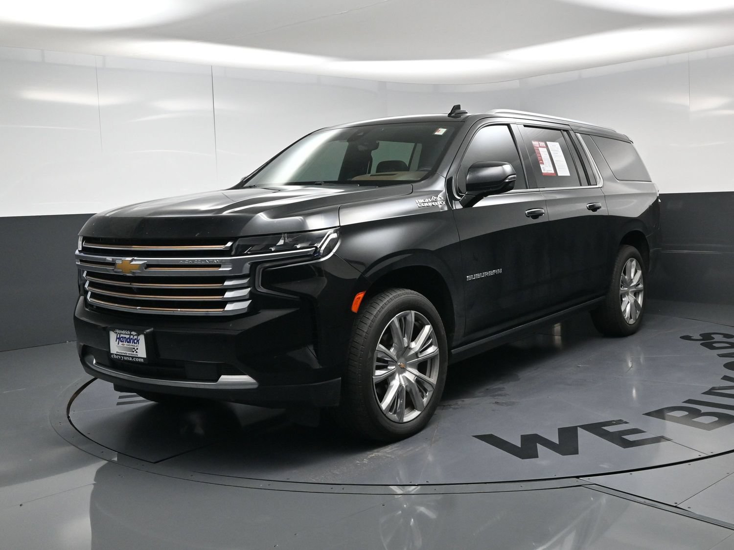 Used 2021 Chevrolet Suburban High Country AWD/4WD image 5