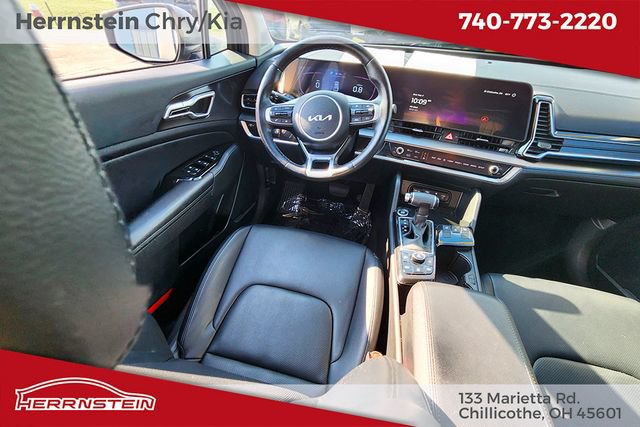 Used 2023 Kia Sportage EX AWD/4WD image 12