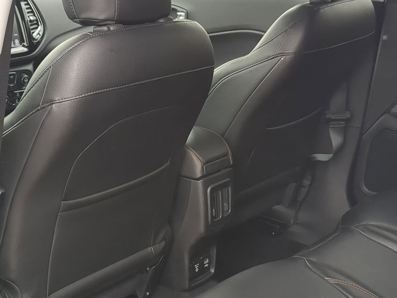 Used 2018 Jeep Compass Limited image 21