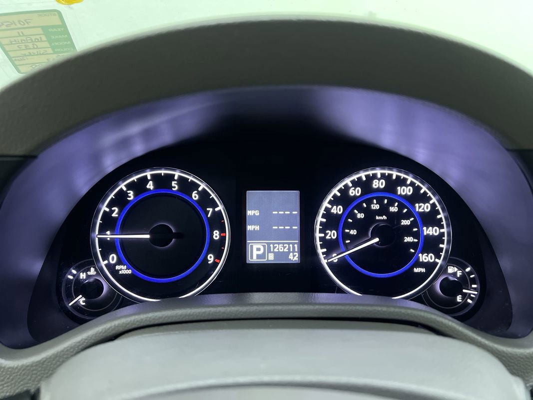 Used 2011 INFINITI G37 Journey w/ Premium Pkg RWD image 19
