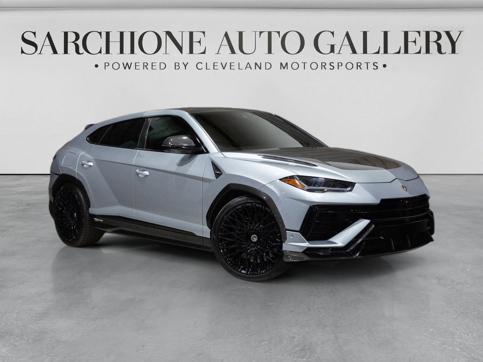 Used 2023 Lamborghini Urus Performante AWD/4WD image 1