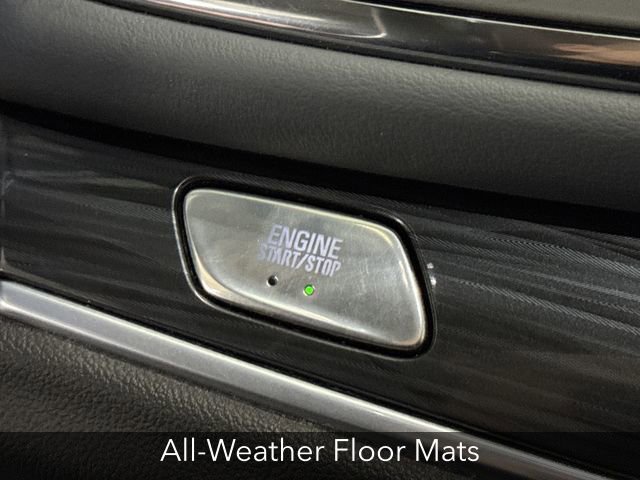 Certified 2021 Buick Enclave Essence w/ Sound and Sites Package AWD/4WD image 19