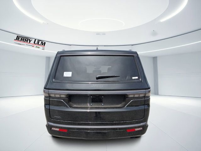 New 2026 Jeep Grand Wagoneer Limited image 4