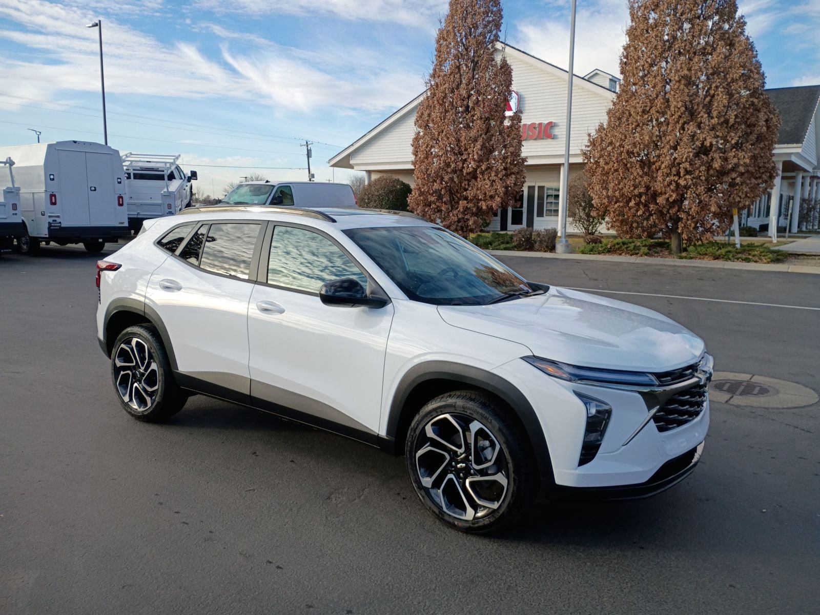 New 2026 Chevrolet Trax RS w/ Sunroof Package image 9