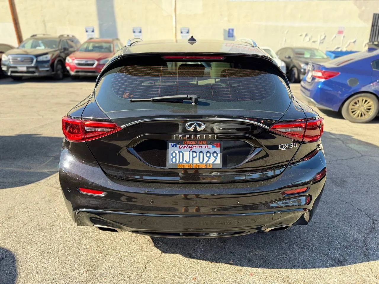 Used 2018 INFINITI QX30 Premium w/ Navigation Package image 15