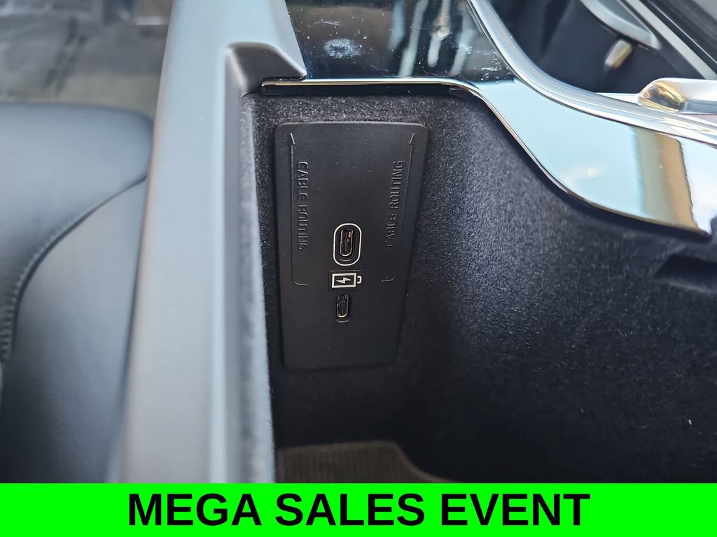 Used 2025 Volvo V60 B5 Cross Country Plus AWD/4WD image 26
