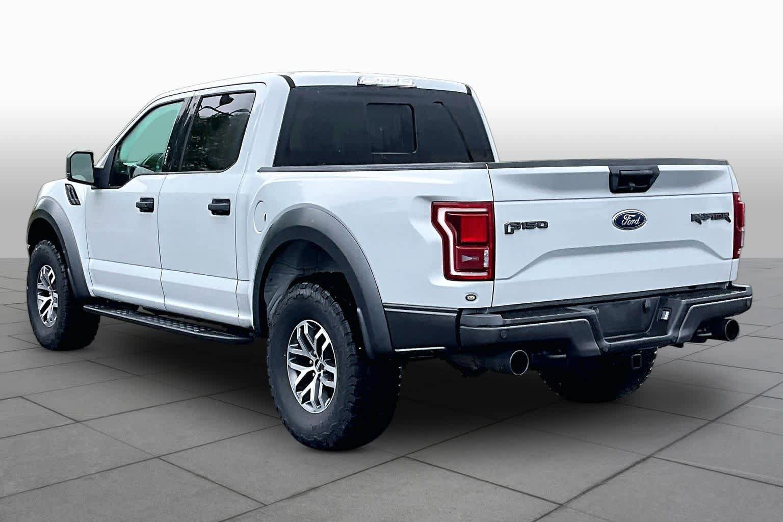 Used 2017 Ford F150 Raptor w/ Equipment Group 801A Mid AWD/4WD image 11