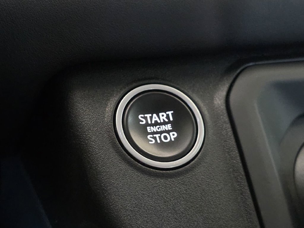 Used 2020 Land Rover Defender 110 X AWD/4WD image 28
