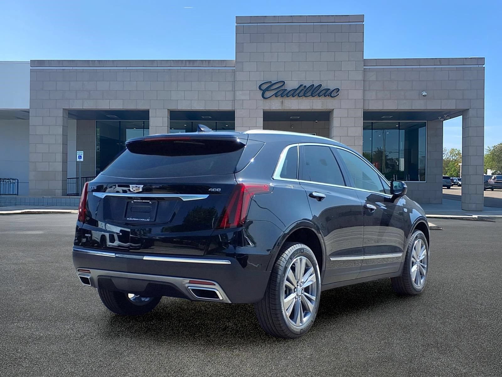 New 2026 Cadillac XT5 Premium Luxury w/ Driver Assist Package AWD/4WD image 4
