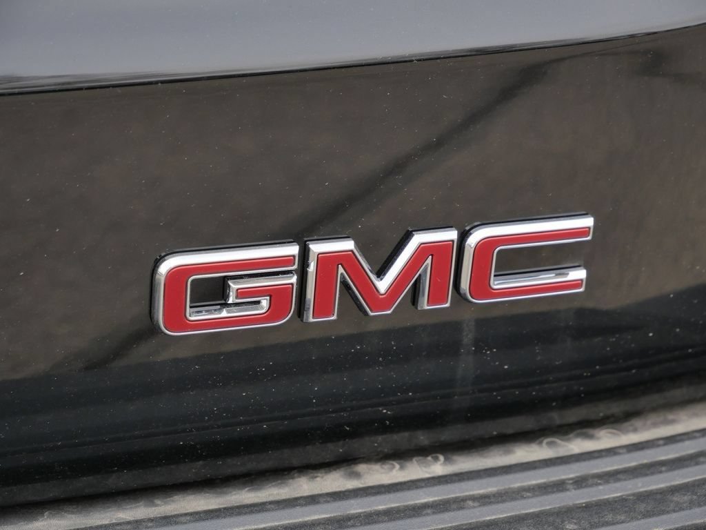 New 2026 GMC Yukon XL Denali w/ Sun & Power Step Package AWD/4WD image 14