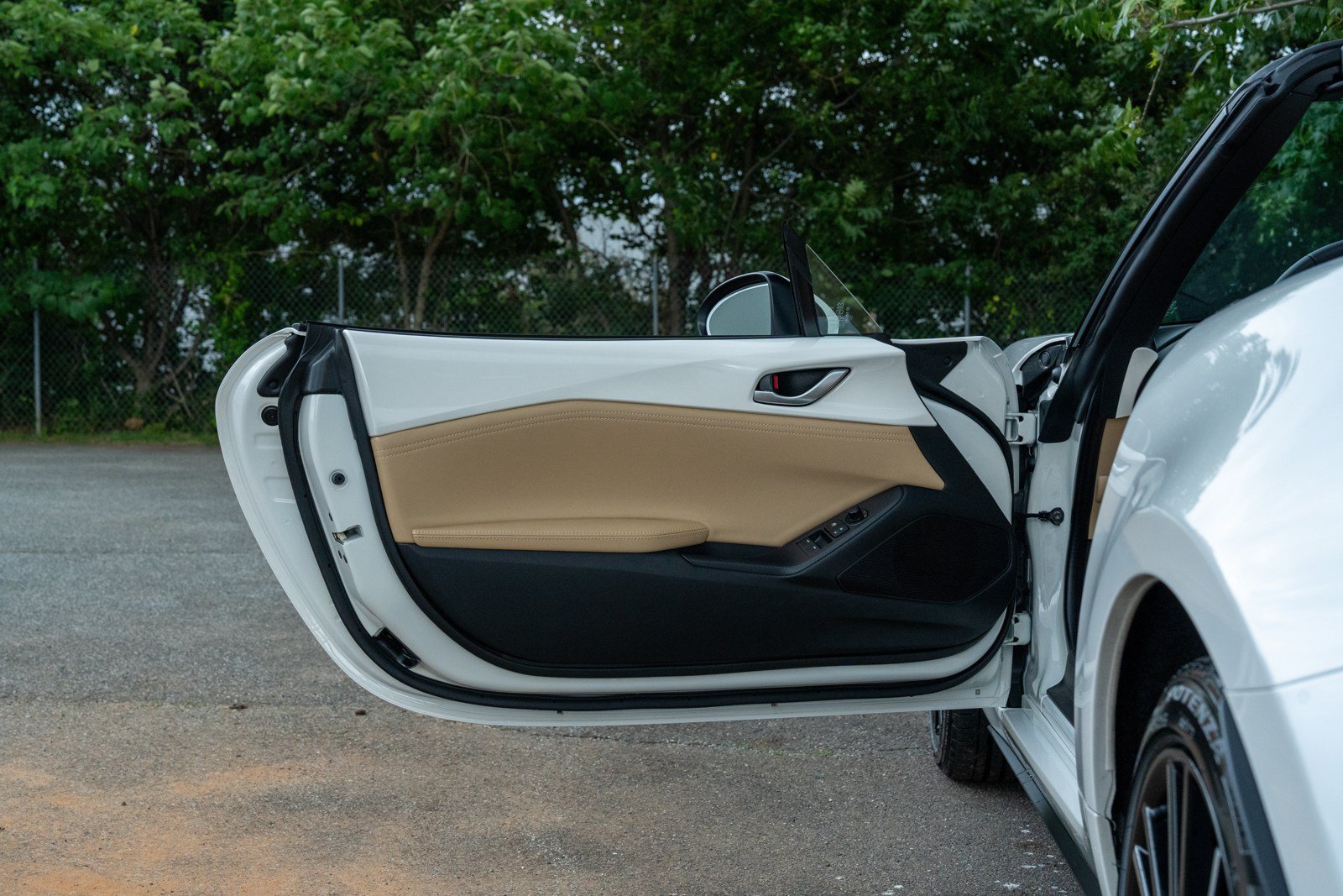 Used 2026 MAZDA MX-5 Miata Grand Touring RWD image 13