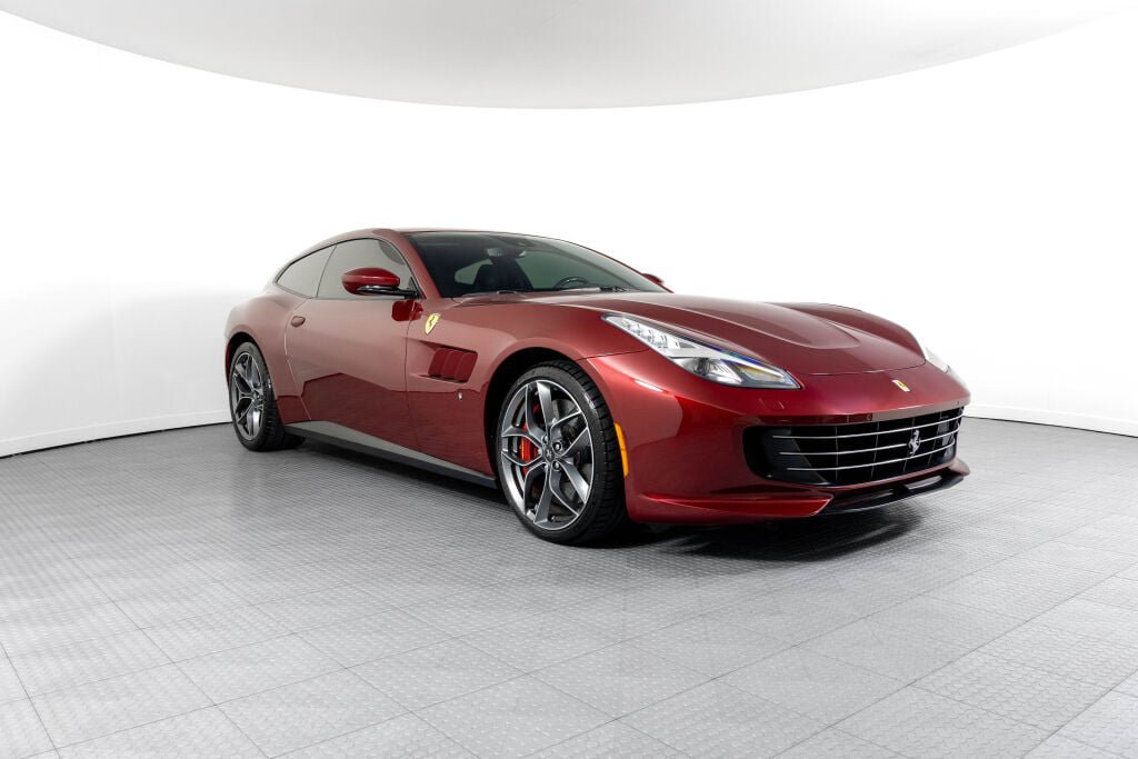 Certified 2019 Ferrari GTC4Lusso T RWD image 12