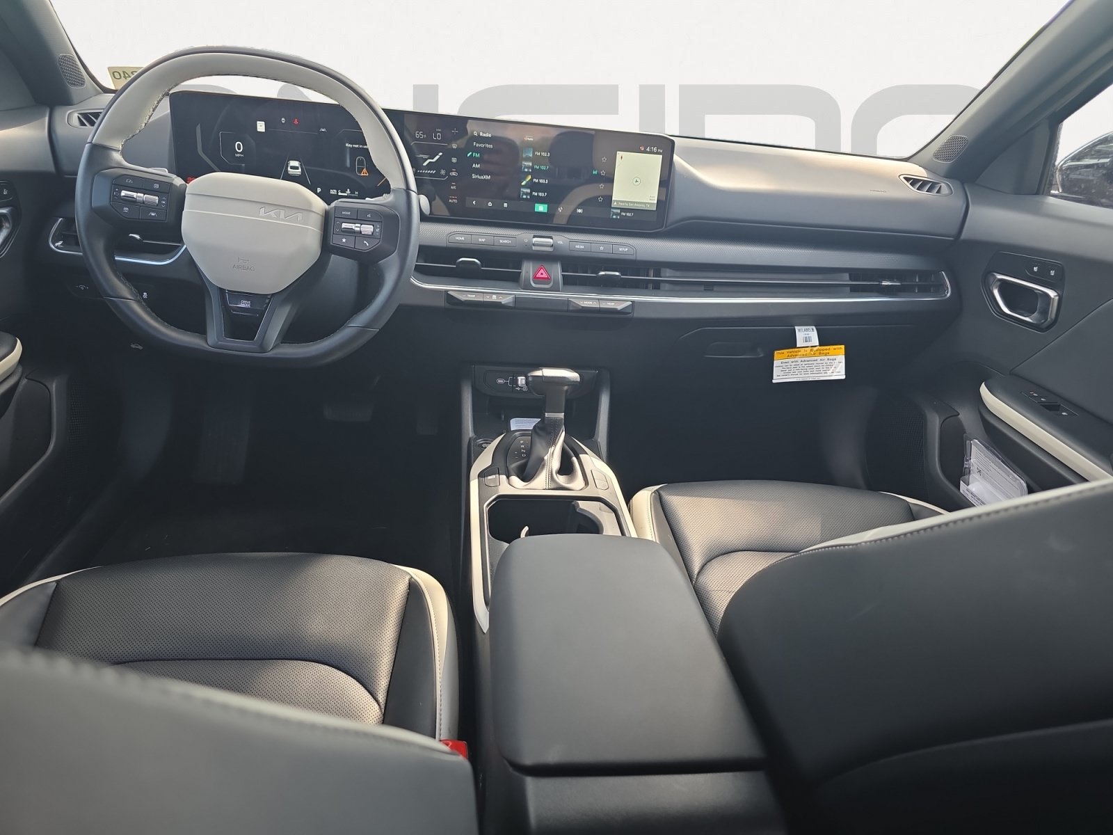 Certified 2025 Kia K4 GT-Line w/ GT-Line Premium Package FWD image 2