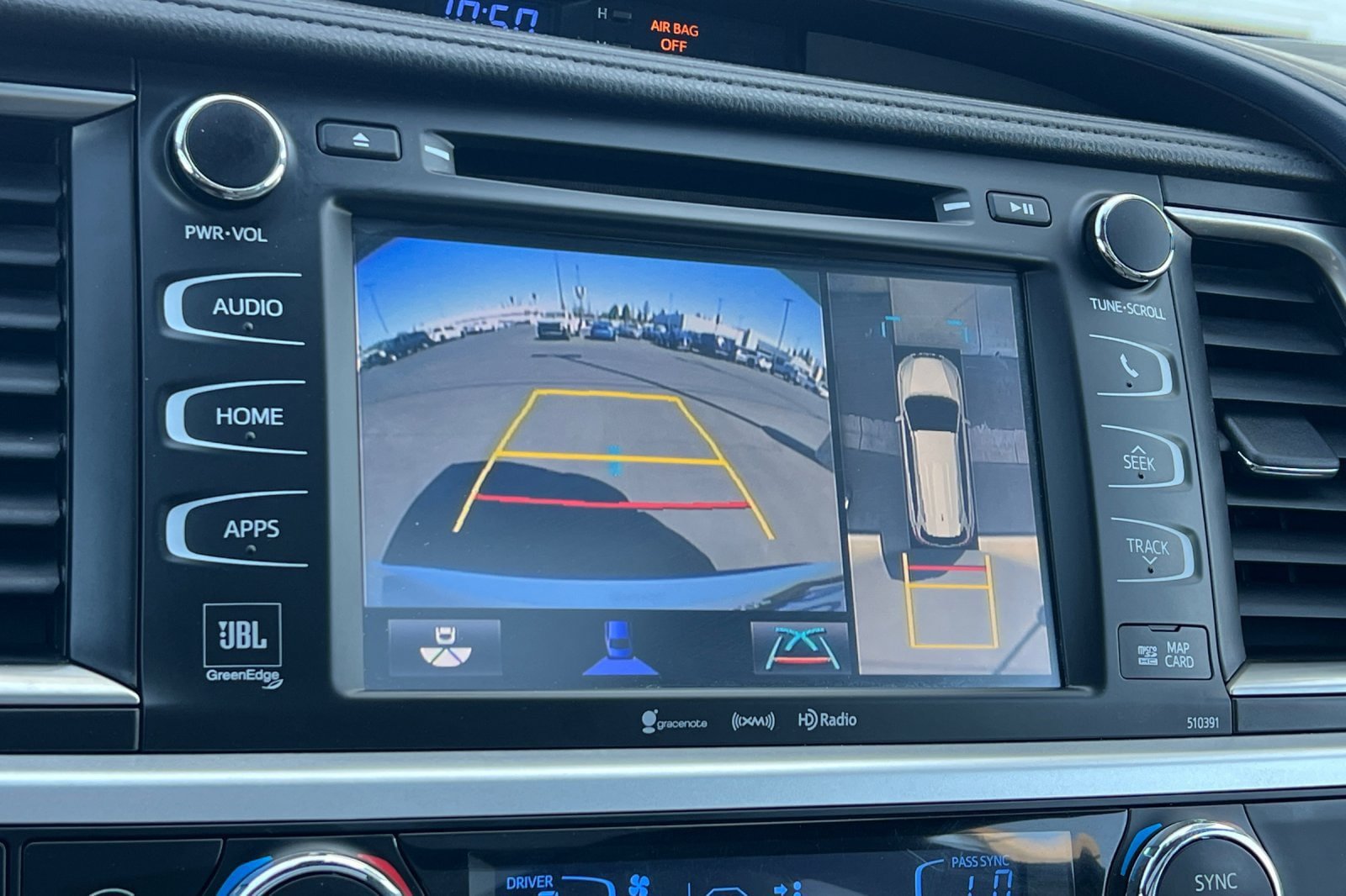 Certified 2019 Toyota Highlander Limited Platinum AWD/4WD image 19