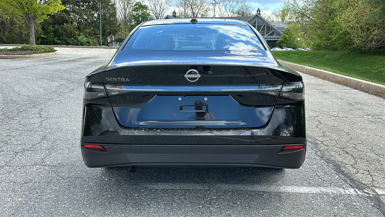 New 2026 Nissan Sentra SV w/ Floor Mat Package FWD image 5