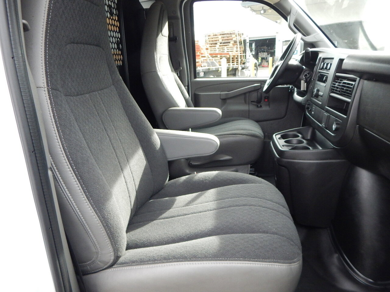 Used 2024 Chevrolet Express 2500 w/ Driver Convenience Package image 22