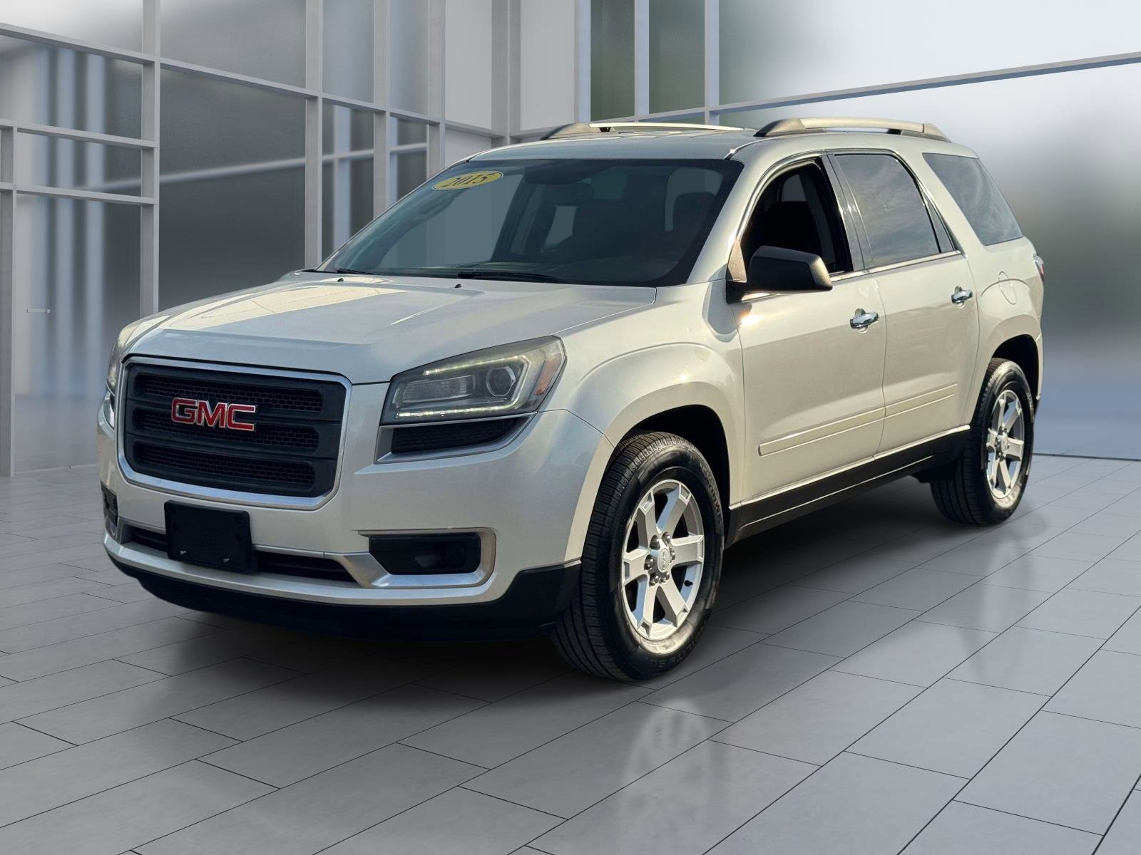 Used 2015 GMC Acadia SLE AWD/4WD image 1