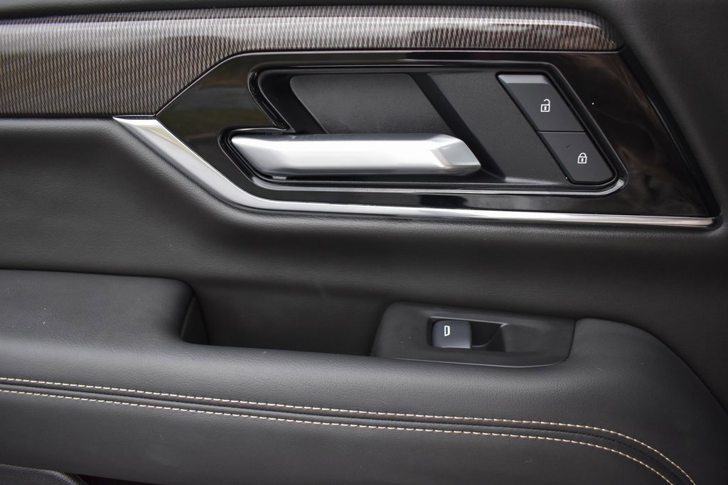 Certified 2025 GMC Yukon Elevation image 14