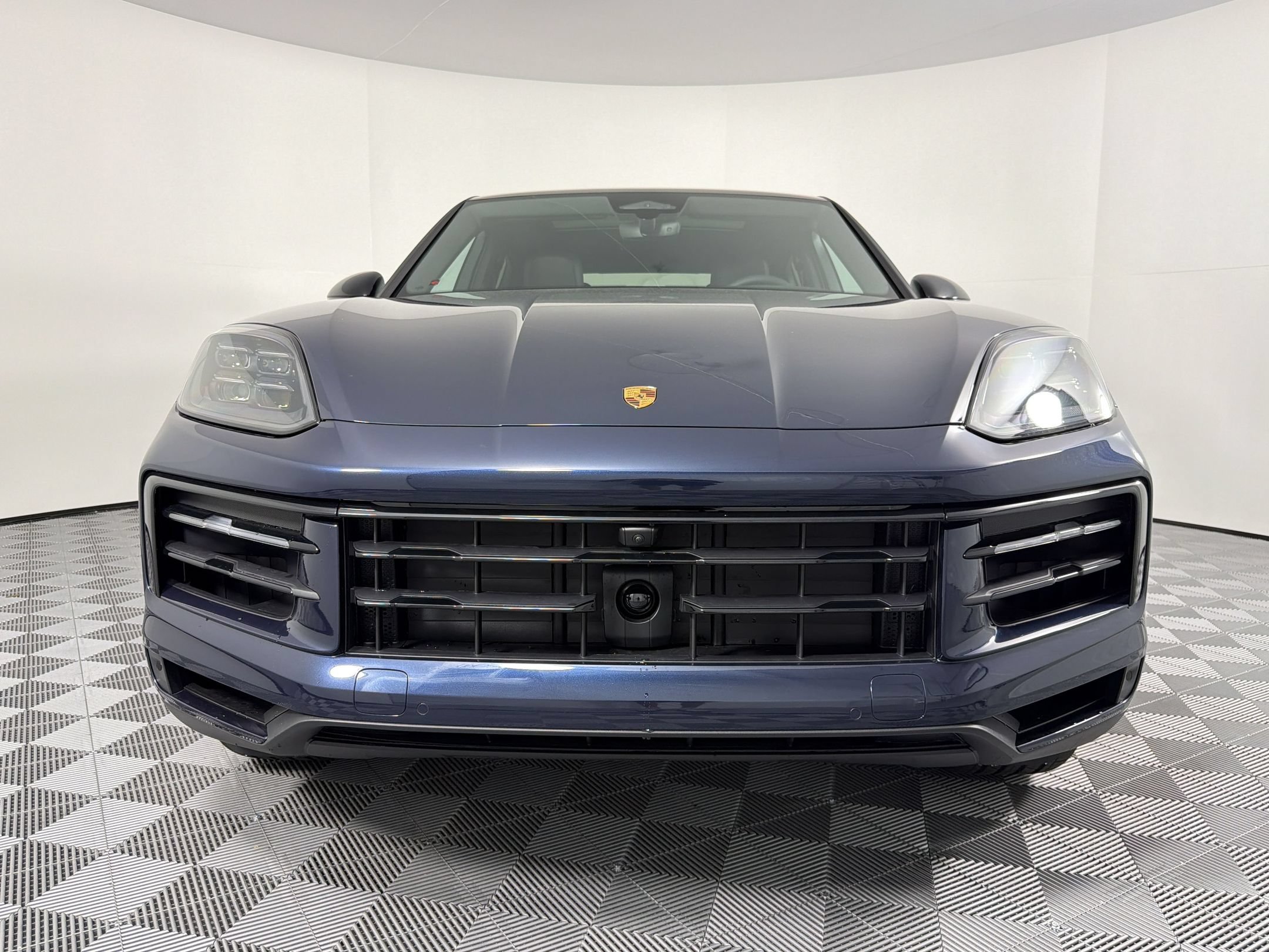 Certified 2026 Porsche Cayenne Coupe AWD/4WD image 13