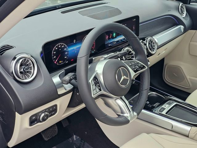 New 2026 Mercedes-Benz GLB 250 4MATIC image 14