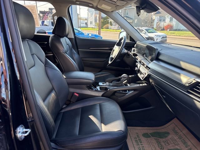 Used 2025 Kia Telluride S image 32